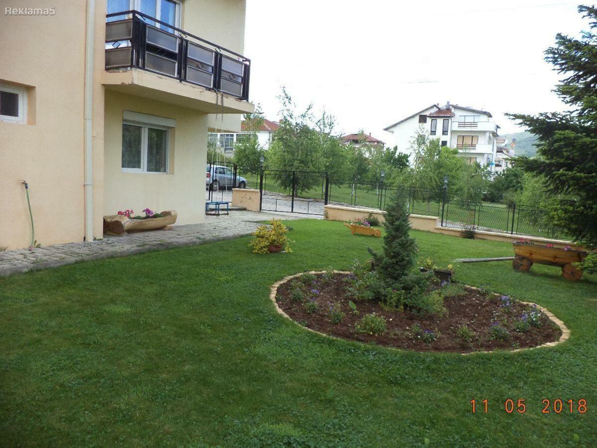 Appartement Petrograd à Bitola Extérieur photo