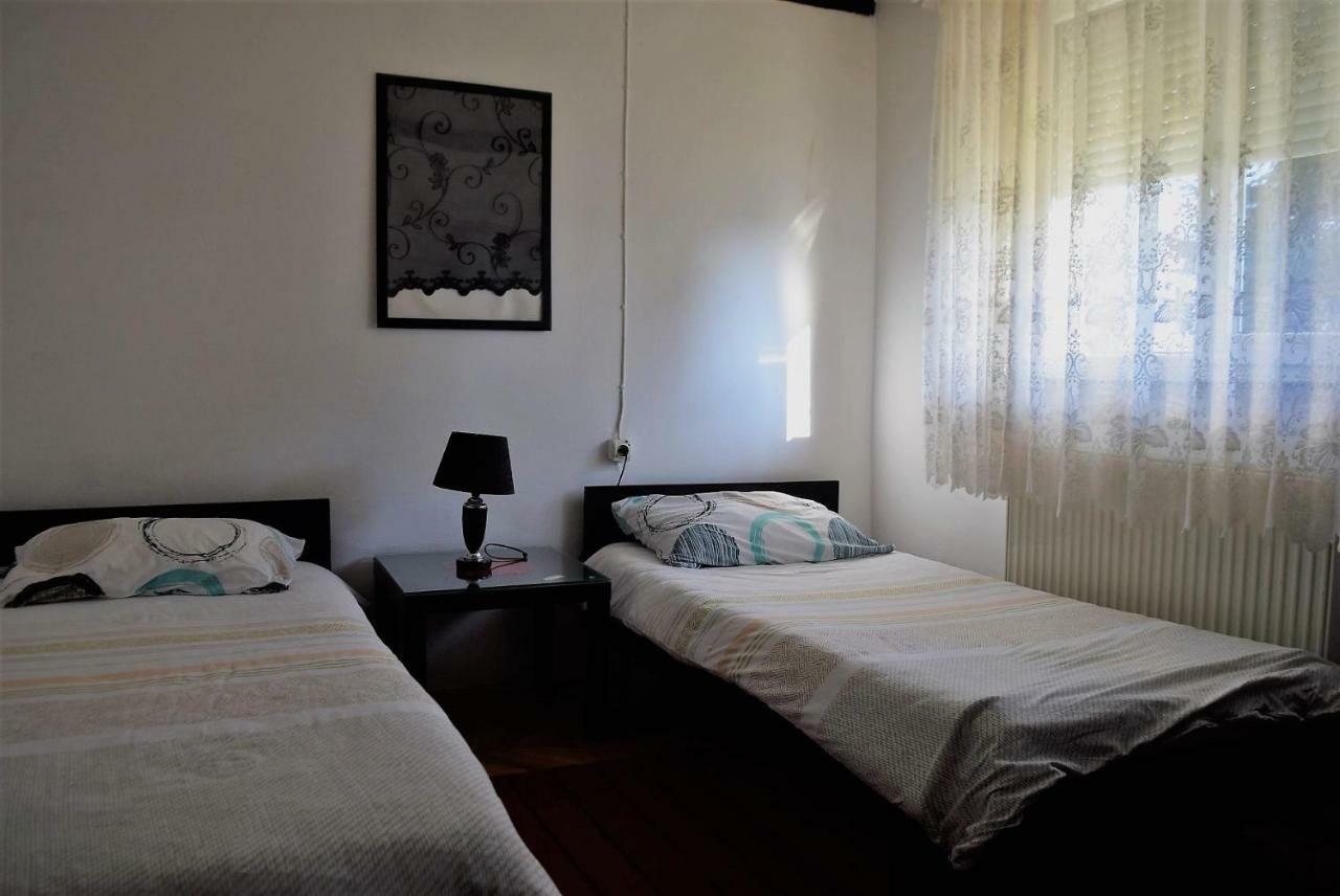 Appartement Petrograd à Bitola Extérieur photo