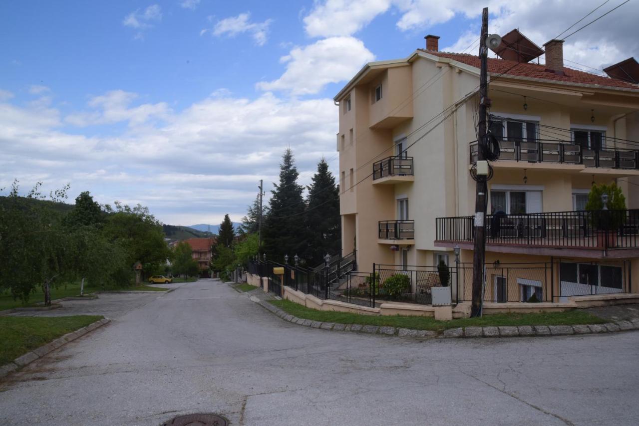 Appartement Petrograd à Bitola Extérieur photo