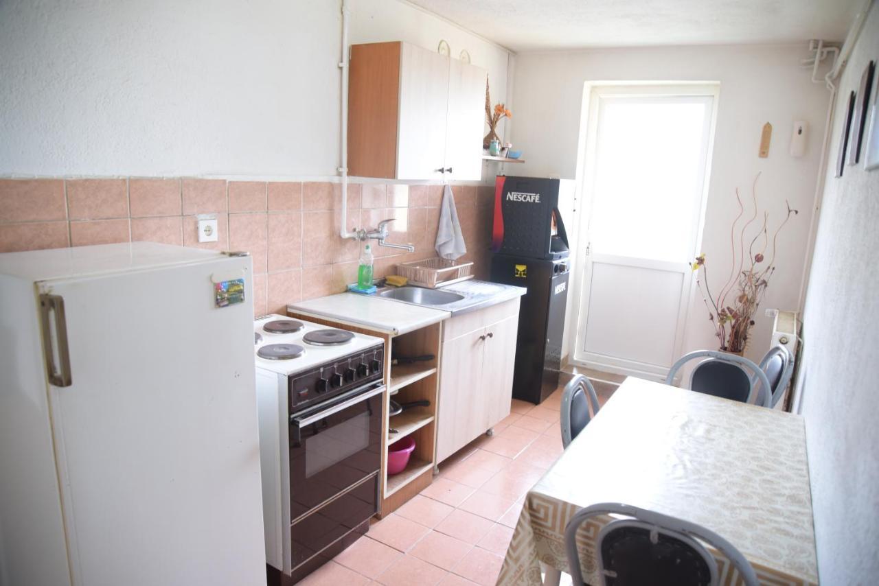 Appartement Petrograd à Bitola Extérieur photo